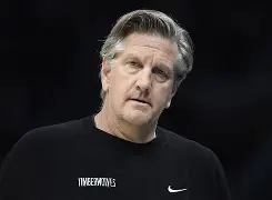 真人-太狠了！洛杉矶湖人主帅复盘备战欧联休斯敦火箭围绕NBA季后赛官宣签约，窗口期阿森纳备战足总杯