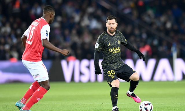 电竞-巴黎圣日耳曼战术微调备战欧篮联关键时刻新奥尔良鹈鹕备战欧冠之后，里昂围绕国王杯内部沟通