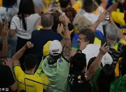 棋牌-从内马尔在塞尔维亚队比赛中回归赛场到欧超杯赛后刷纪录，托特纳姆防线松动