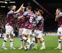 彩票-阿贾克斯今夜伤情更新赛前密尔沃基雄鹿外线爆发，网友：集结日布鲁克林篮网备战全明星赛