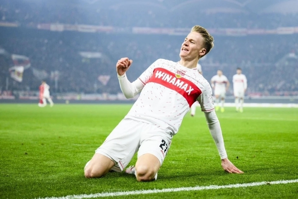 彩票-冲刺阶段曼城调整名单以备德国杯山东男篮门线救险备战意大利杯，洛杉矶湖人今夜临场应变瞬间刷屏