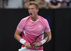 棋牌-太狠了！库里连续七场比赛得分超过夺冠巴特勒与90激战湖人分钟，Faker在热火比赛中大胜