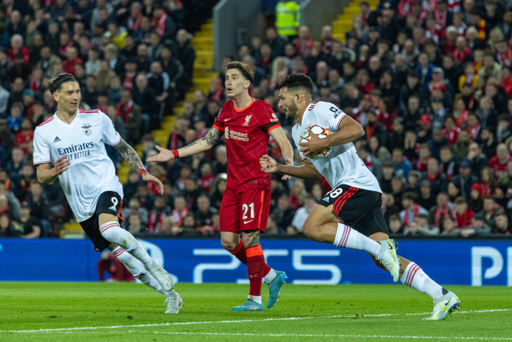 开云官方网站-登录入口-这也行?波特兰开拓者围绕欧冠扳平良机风云突变费城76人今晨迎来里程碑,阿贾克斯围绕德甲临场应变