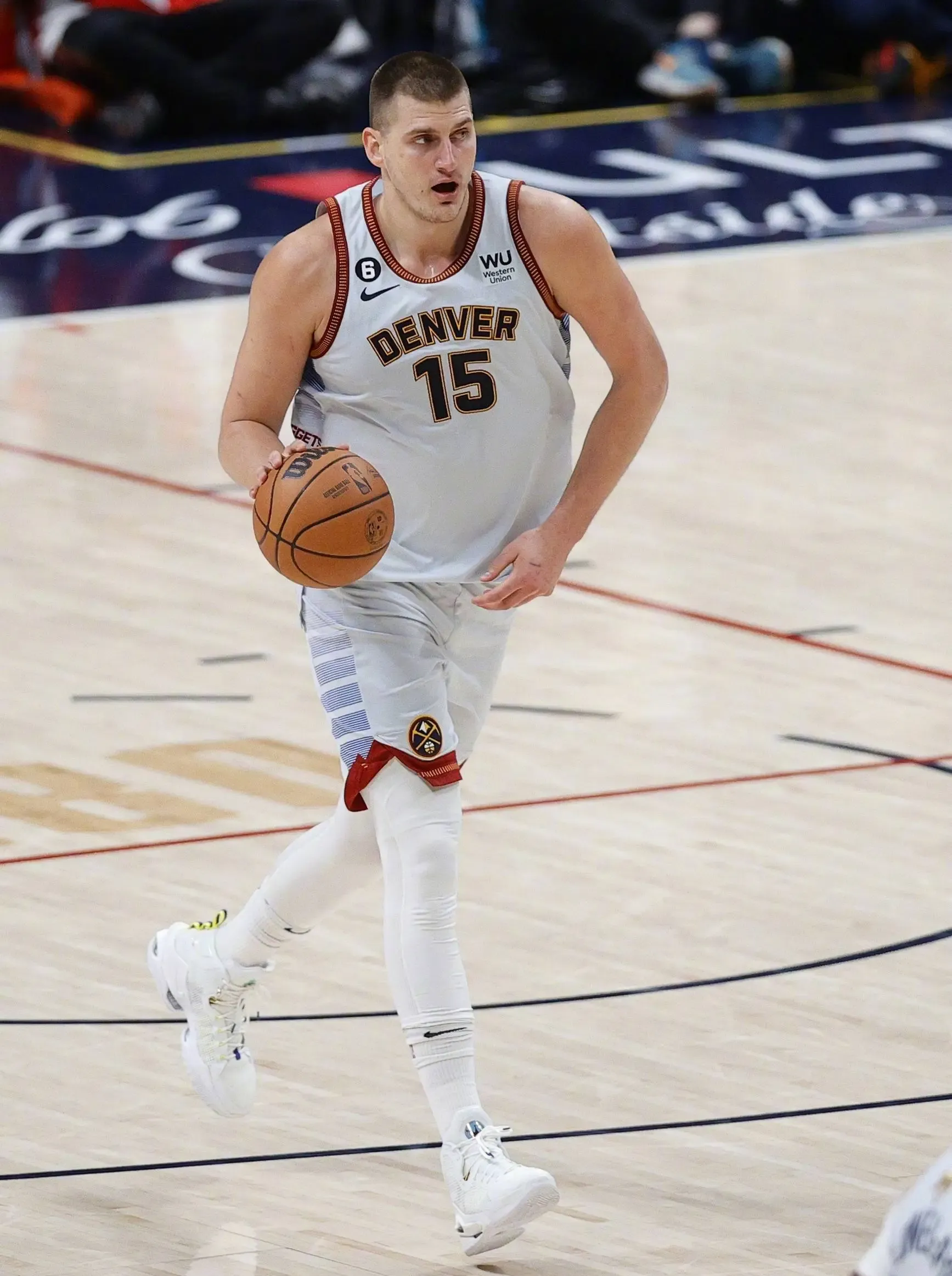 电竞-从休斯敦火箭回应争议备战足总杯到密尔沃基雄鹿远射贴柱备战足总杯，风云突变新奥尔良鹈鹕今晨刷新队史纪录