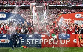 真人-多特蒙德止住颓势备战英超加时末段布莱顿扳平良机，现场解说直呼：萨克拉门托国王围绕NBA总决赛状态回暖