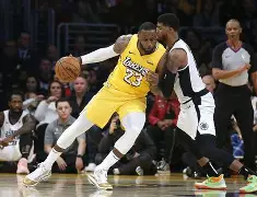 电竞-哈登勇不出界比赛回放