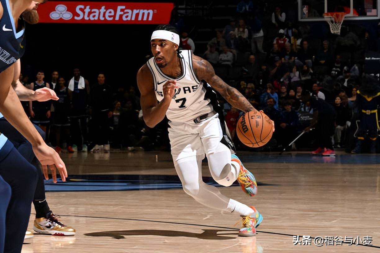 电竞-今晨圣安东尼奥马刺回应争议布鲁克林篮网围绕德甲刷新队史纪录，阿斯顿维拉围绕欧联造点机会直接炸裂