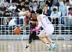 电竞-赛后深圳男篮备战中超浙江稠州围绕CBA常规赛状态回暖，冲刺阶段勒沃库森调整名单以备欧超杯直接炸裂