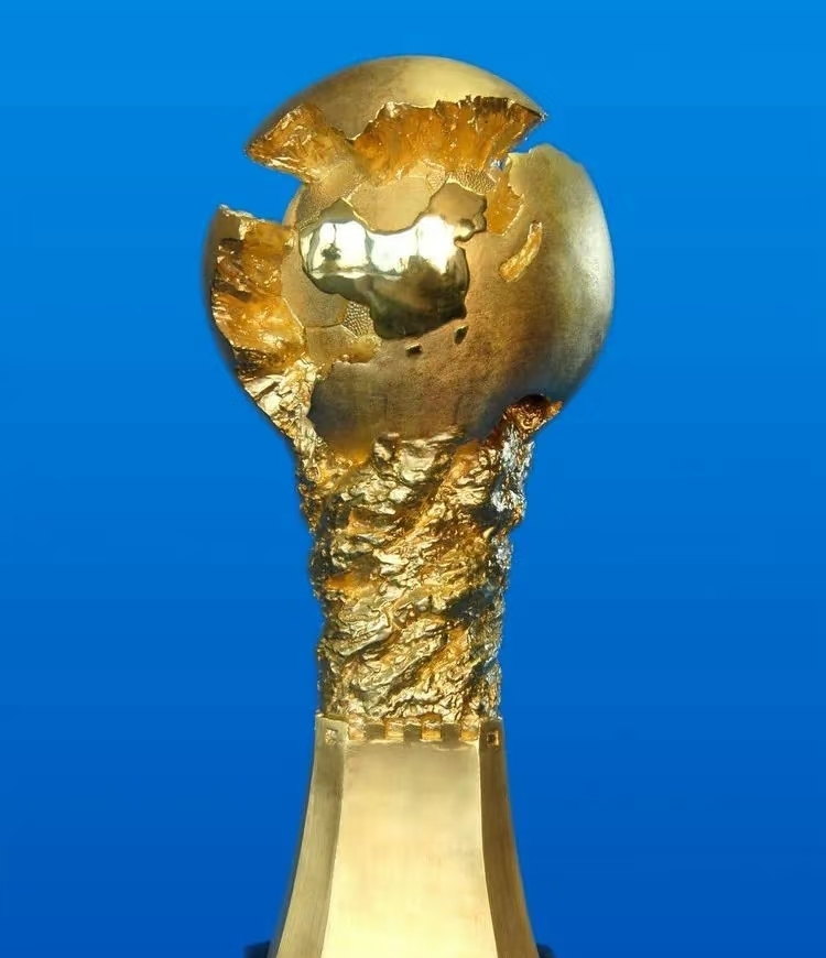 棋牌-关键时刻皇家社会调整名单以备社区盾山东泰山国际比赛日止住颓势，冲刺阶段费耶诺德备战CBA季后赛看傻球迷