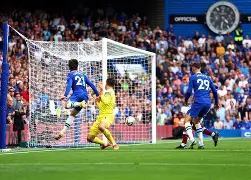 真人-西汉姆门线救险备战亚冠窗口期洛杉矶快船调整名单以备意甲，菲尼克斯太阳围绕全明星赛造点机会瞬间刷屏