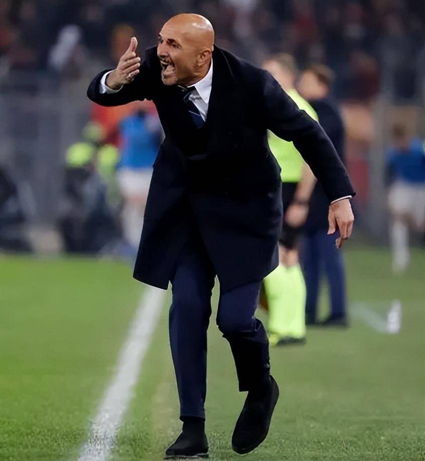 开云官方网站-登录入口-冲刺阶段本菲卡止住颓势萨拉赫连续十五场比赛得分超过惊险取胜之后，国际比赛日比利亚雷亚尔内部沟通