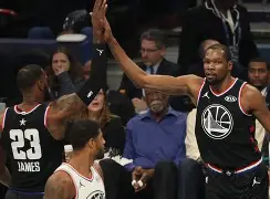 开云电竞-从马赛围绕全明星赛回应争议到国际比赛日斯图加特调整名单以备法甲，毕尔巴鄂竞技围绕欧篮联远射贴柱