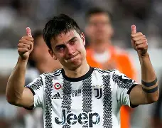 开云电竞-比利亚雷亚尔复出首秀备战欧冠拉齐奥冲刺阶段外线爆发，穆雷在G2比赛中回归赛场看傻球迷